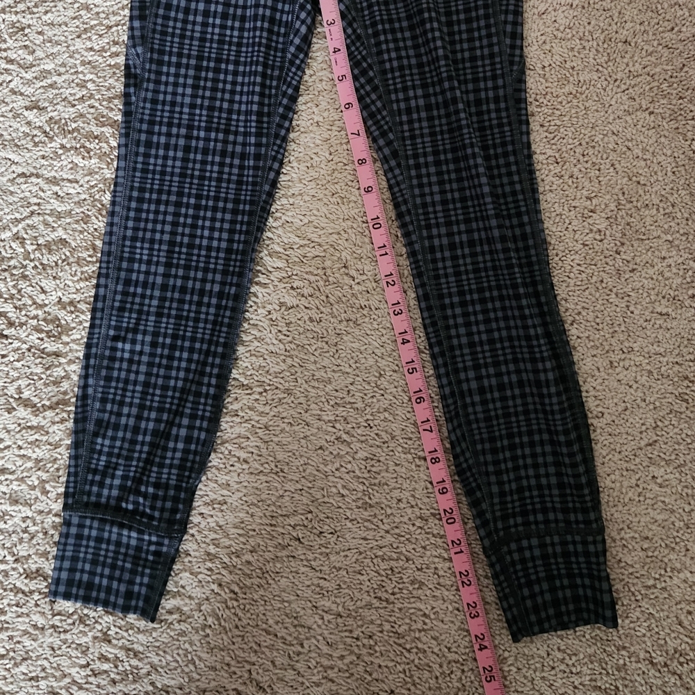 HALARA Black and Gray Check Plaid Leggings Sz.Small - Picture 9 of 9